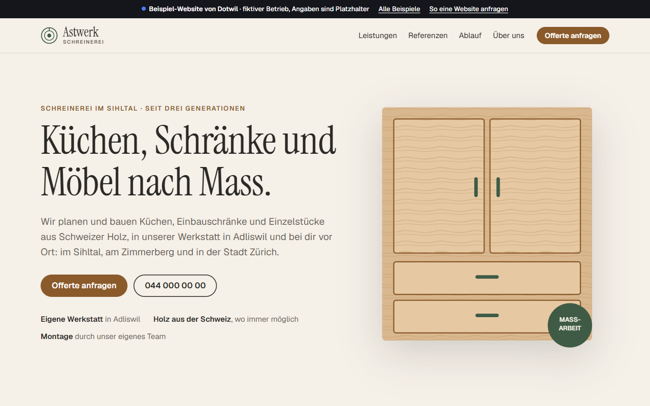 Startseite der Beispiel-Website einer Schreinerei mit Holz- und Grüntönen